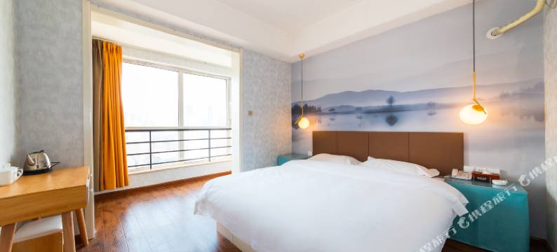 郑州华庭时尚酒店图片