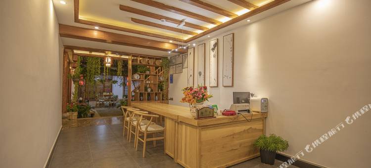 丽江卧龙客栈(古城南门店)图片