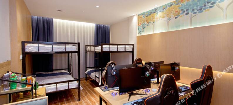 阜阳富嘉商务电竞酒店(二里井夜市店)图片