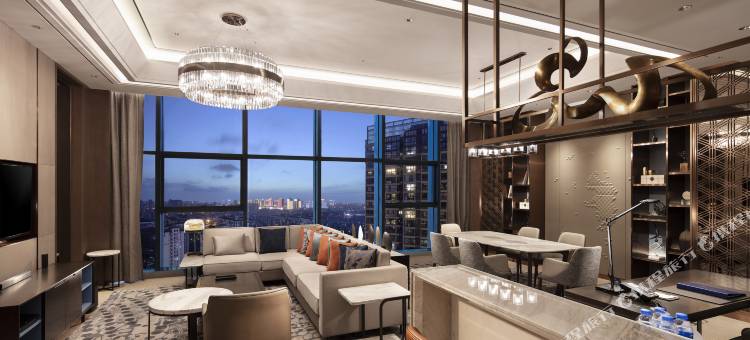 扬州三盛希尔顿逸林酒店图片