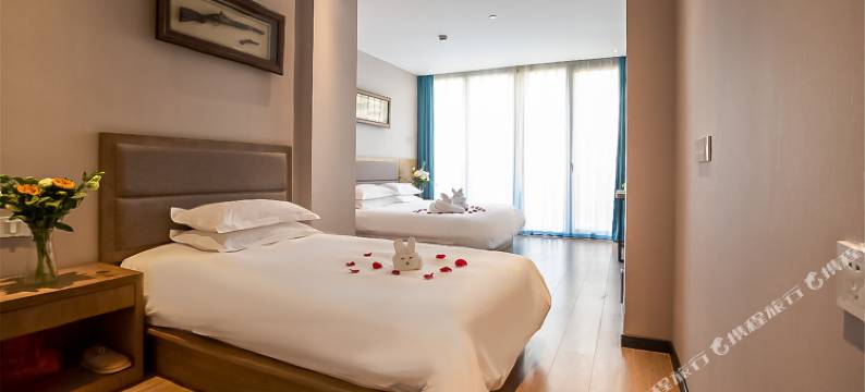 杭州全悦艺术酒店(杭州龙湖紫荆天街三墩地铁站店)图片