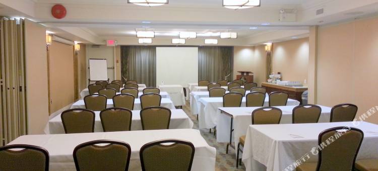 兰利贝斯特韦斯特优质酒店(Best Western Plus Langley Inn)图片