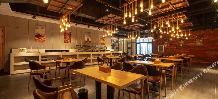 喆啡酒店(昆明火车站环城南路地铁站店)图片