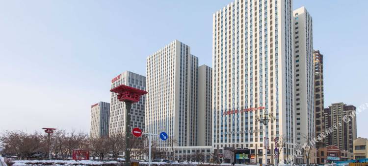 丽榭雅居智能酒店公寓(四平万达师范学院店)图片