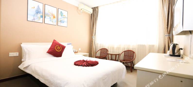 高青爱尊客酒店图片