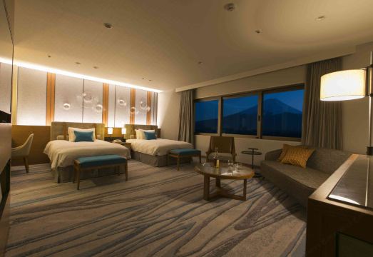 Highland Resort Hotel & Spa Hotel Overview