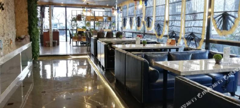 惠乾大酒店(昭通环东路步行街店)图片