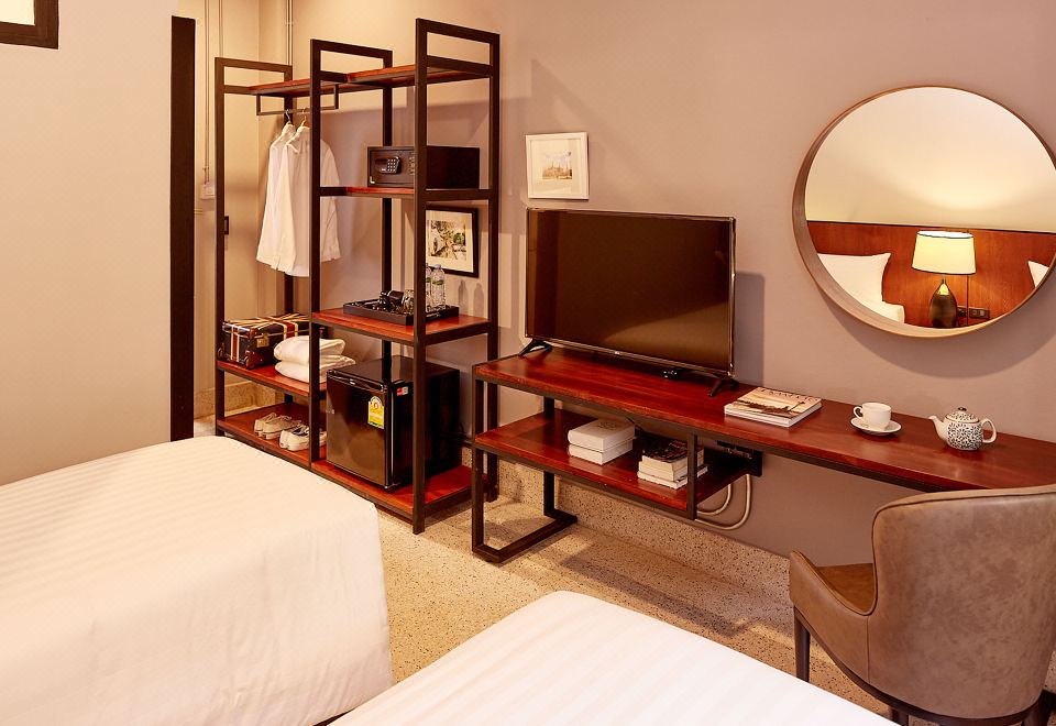 W22 by Burasari Hotel Hotel Overview