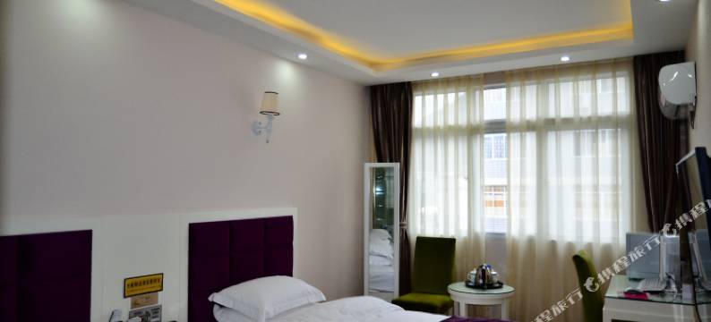 威信巴黎春天酒店图片