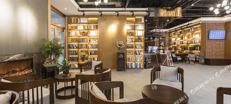 喆啡酒店(郑州北龙湖湿地公园店)图片