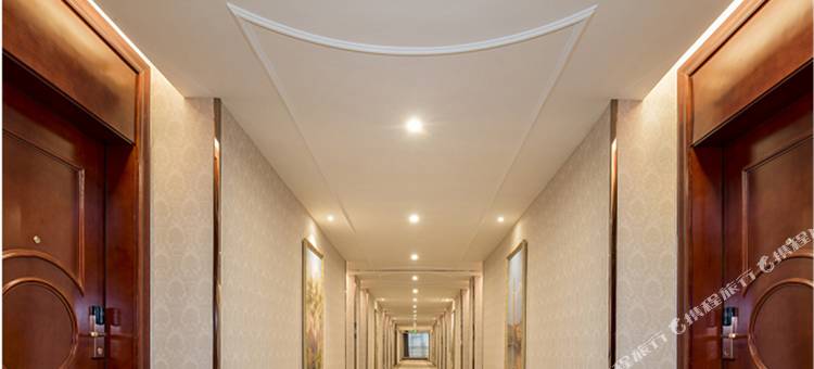 维也纳酒店(西峡店)图片