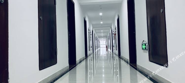 铂逸居公寓(绿岛湖地铁站店)图片