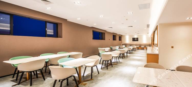 艺龙玺程国际酒店(广州增城新塘地铁站店)图片