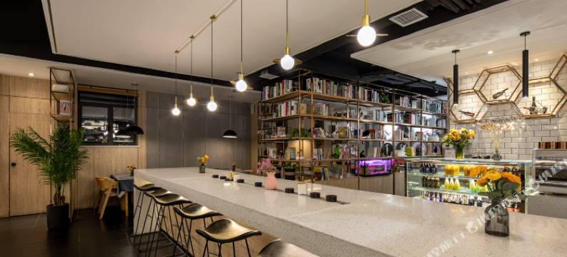 QININ HOTEL沁住酒店(西安唐都医院纺织城地铁站店)图片