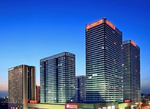 青岛睿·豪影舍公寓(CBD万达店)