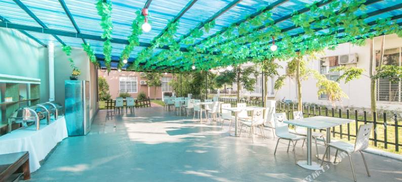 花筑·新典花园别墅(东山岛马銮湾店)图片