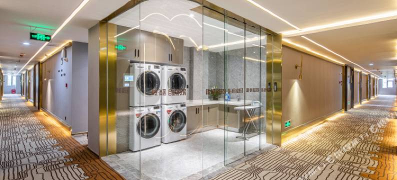 华悦尚舍酒店(西安大雁塔大唐不夜城店)图片