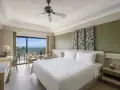 豪華海景特大床客房