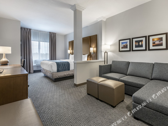 斯图尔特-哈钦森岛舒适套房酒店