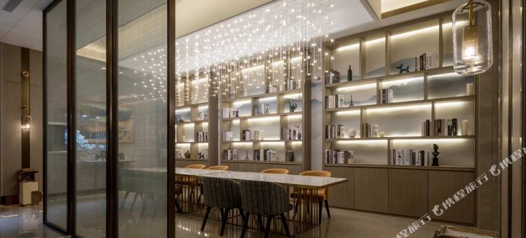 大石桥聚隆精品酒店图片