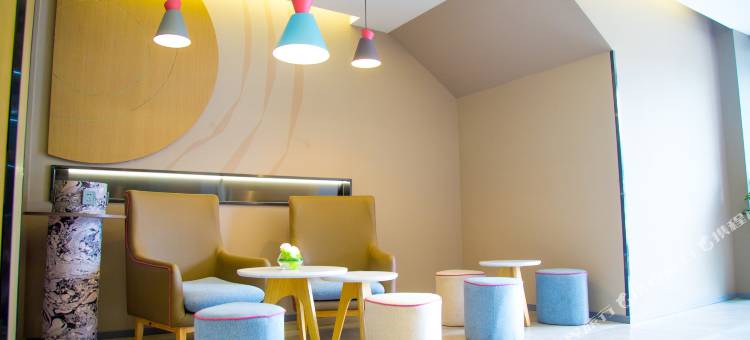 如家·neo(南京桥北弘阳广场泰山新村地铁站店)图片