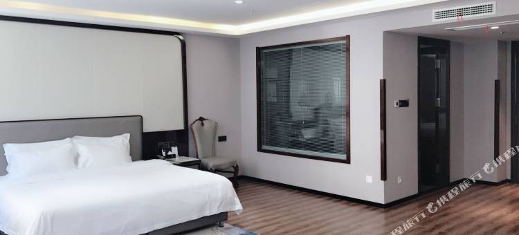 逊克北红玛瑙大酒店(江畔广场店)图片