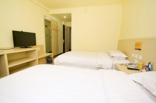 润佳连锁酒店(西安武警医院交通大学南门店)