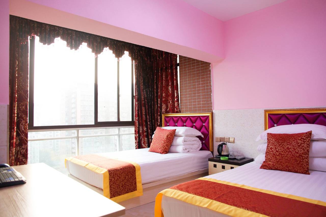 天天连锁民宿(重庆龙头寺火车北站店)