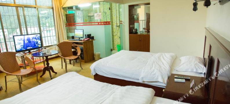 那坡中裕宾馆图片