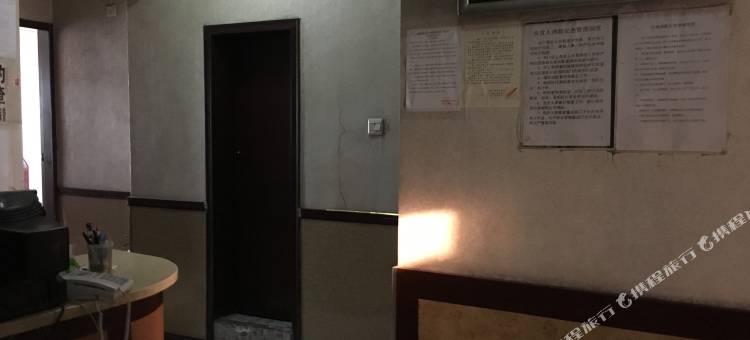 乌鲁木齐楼中楼电脑宾馆图片