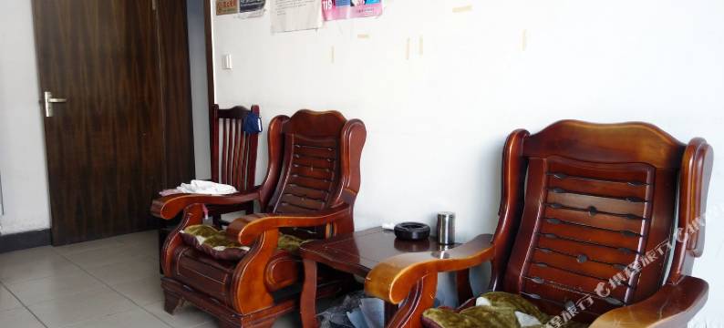 上海桥枫旅馆图片