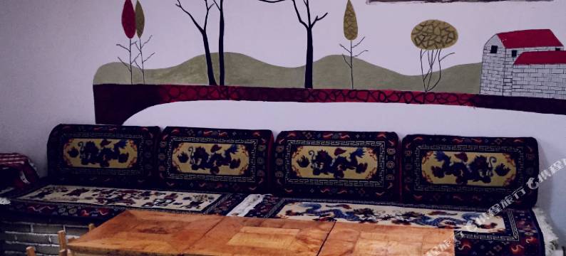 稻城迷藏客栈图片