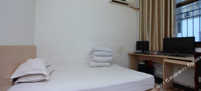 金鹰招待所(盐城火车站店)图片