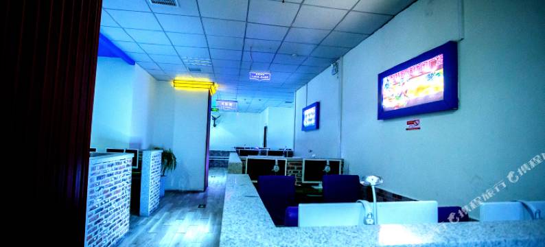 新乡耐特网络主题酒店图片