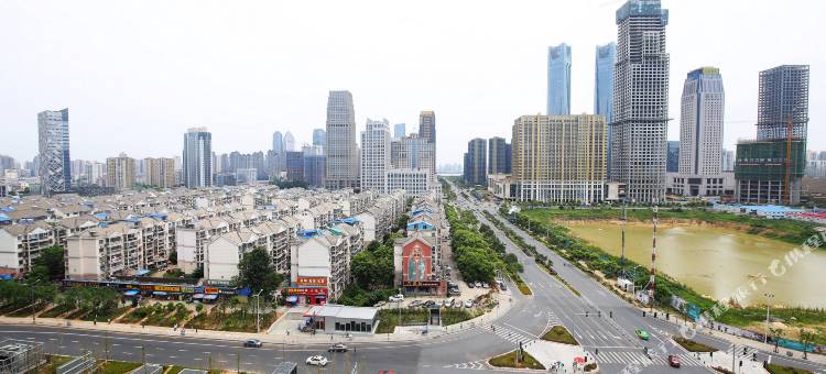 南昌花里精品公寓酒店(红谷滩万达广场店)图片