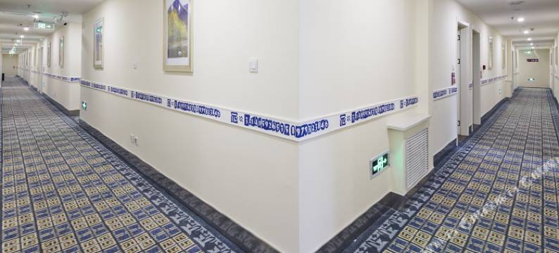 派对酒店(西宁力盟步行街店)图片