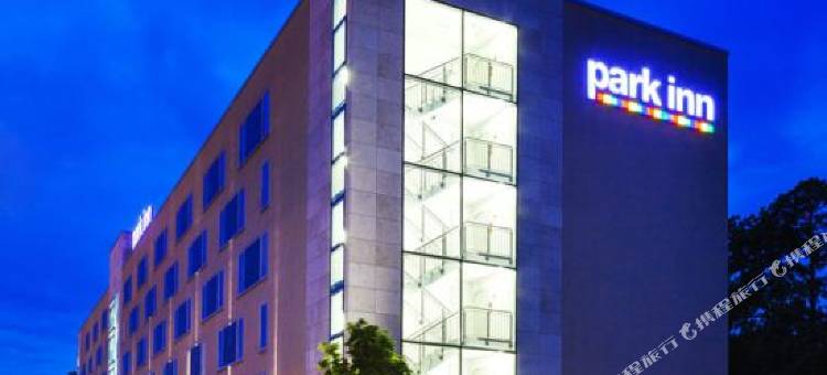 法兰克福机场丽柏酒店(Park Inn by Radisson Frankfurt Airport)图片