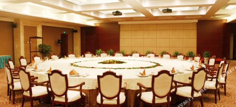 济南雪湖花园酒店图片