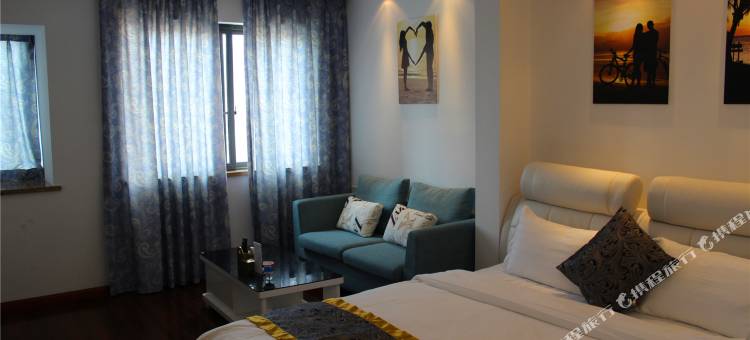 重庆江畔e家酒店公寓图片