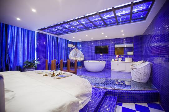 维爱温泉酒店(丽江古城区雪山路店)