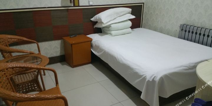 地址(位置,怎么去,怎么走):  市中路307号