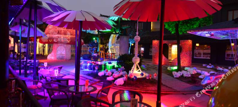 周庄拿铁玩石艺术客栈图片