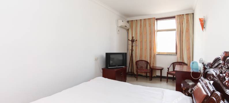 启东华泰宾馆图片