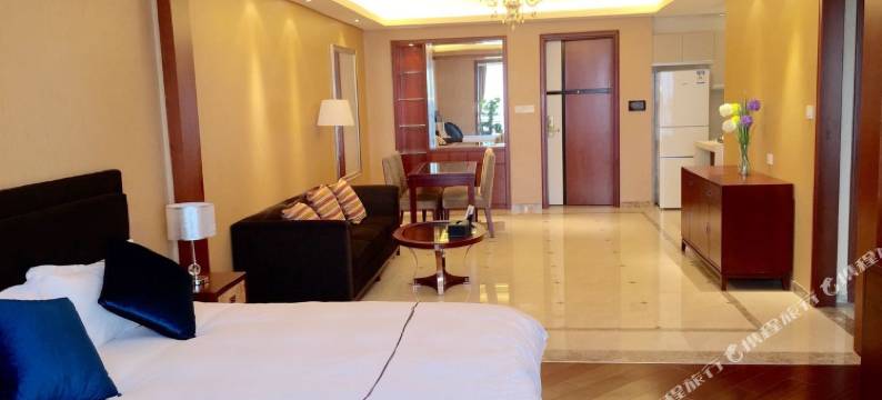 水晶蓝湾假日酒店公寓(百家湖金鹰店)图片