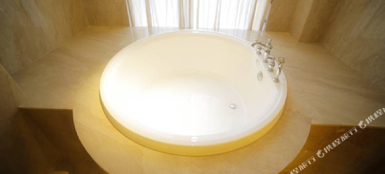 万源尖峰大酒店图片