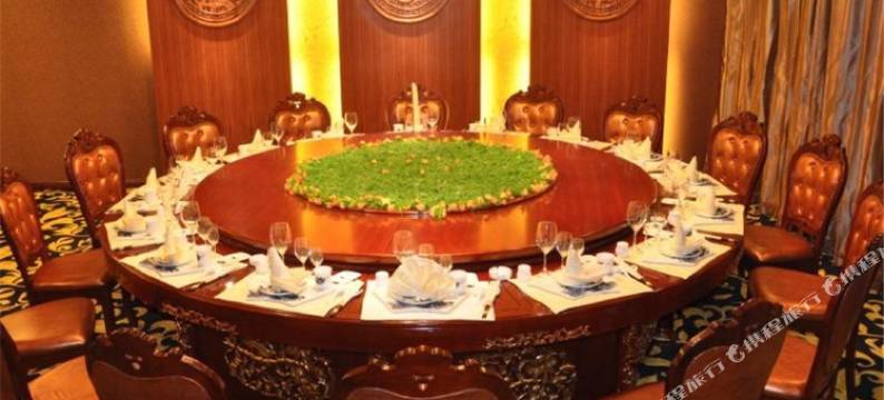 梁山金沙滩大酒店图片