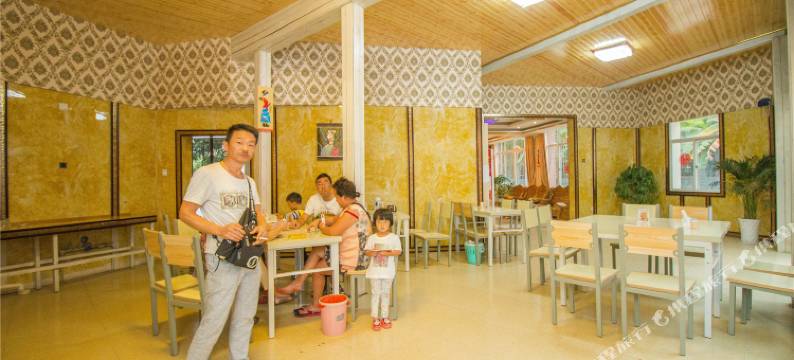 千纸鹤酒店图片