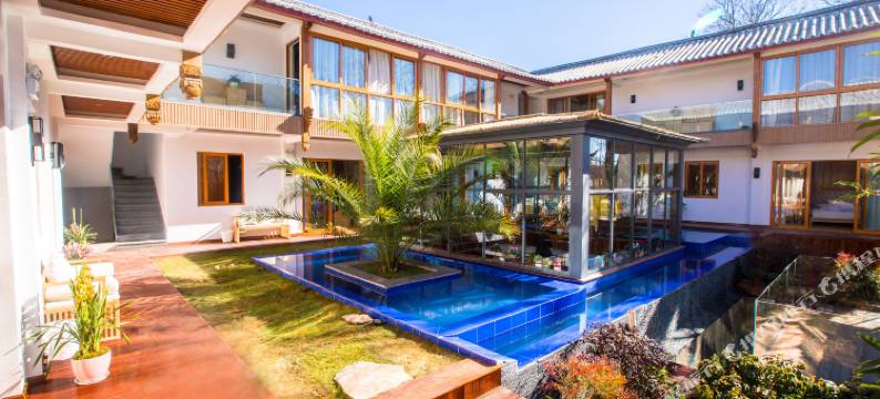 丽江澜韵花漾客栈图片