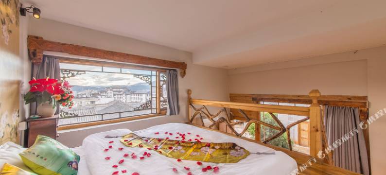 千屿觅云观景别院(丽江古城大水车店)图片