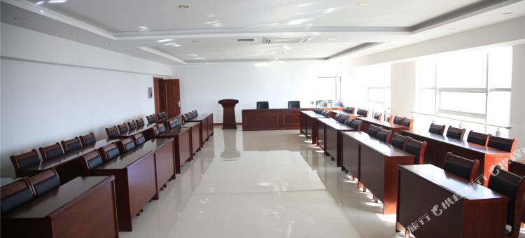 靖宇鹿鸣大酒店图片